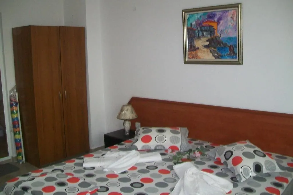Villa Vesela Sozopol Guest house